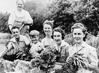 Lost Customs and Recipes From a Time When All Eating Was Local Lost Customs and Recipes From a Time When All Eating Was Local