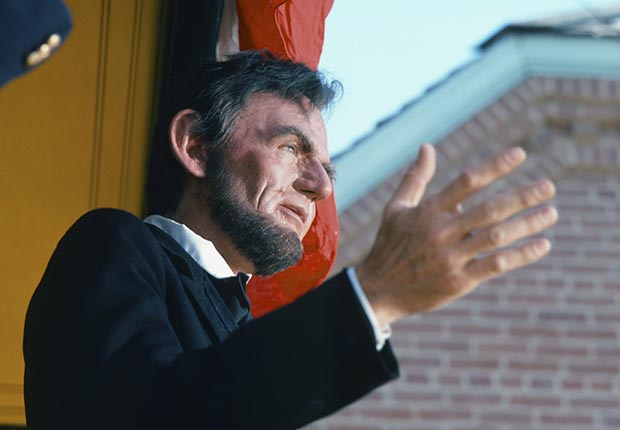 Hal Holbrook in TV miniseries Lincoln, 1974, actors playing Lincoln