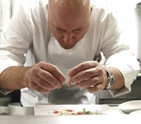 Wilo Benet, chef y propietario de Pikayo, Varita, y Payá Wilo Benet, chef y propietario de Pikayo, Varita, y Payá
