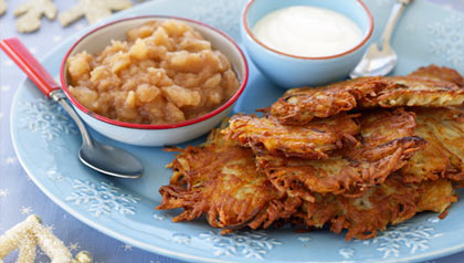 potato latkes with sour cream and apple sauce - hanukkah dishes potato latkes with sour cream and apple sauce - hanukkah dishes