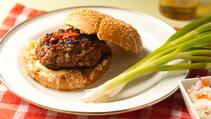 Hamburguesa Sorpresas - Receta de Denisse Oller Hamburguesa Sorpresas - Receta de Denisse Oller