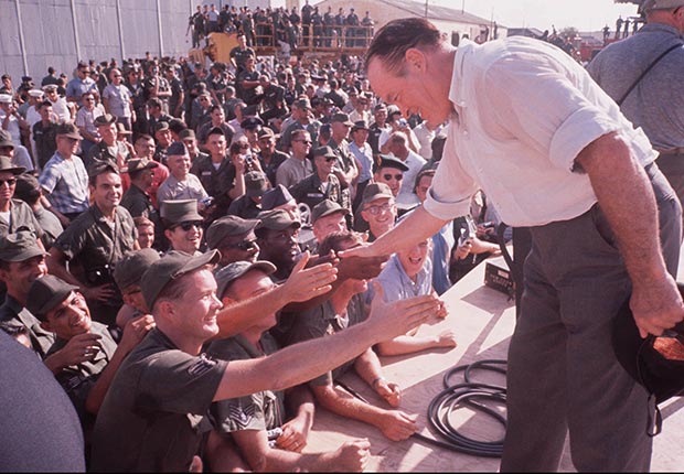 Bob Hope and other Christmas Crazes of the past.
