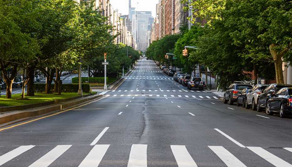 Park Avenue stands near empty during the coronavirus pandemic