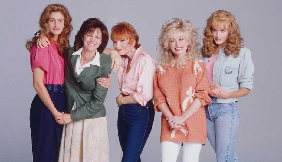 group portrait of Julia Roberts, Sally Field, Shirley MacLaine, Dolly Parton and Daryl Hannah from Steel Magnolias