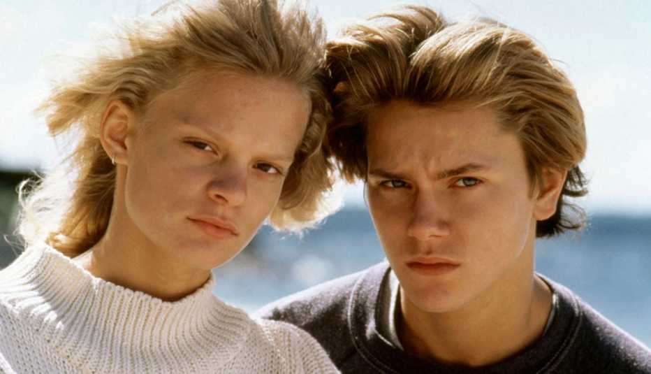 Martha Plimpton and River Phoenix in the movie Running on Empty