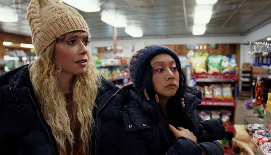 natasha lyonne as charlie cale and stephanie hsu as morty in a still from poker face