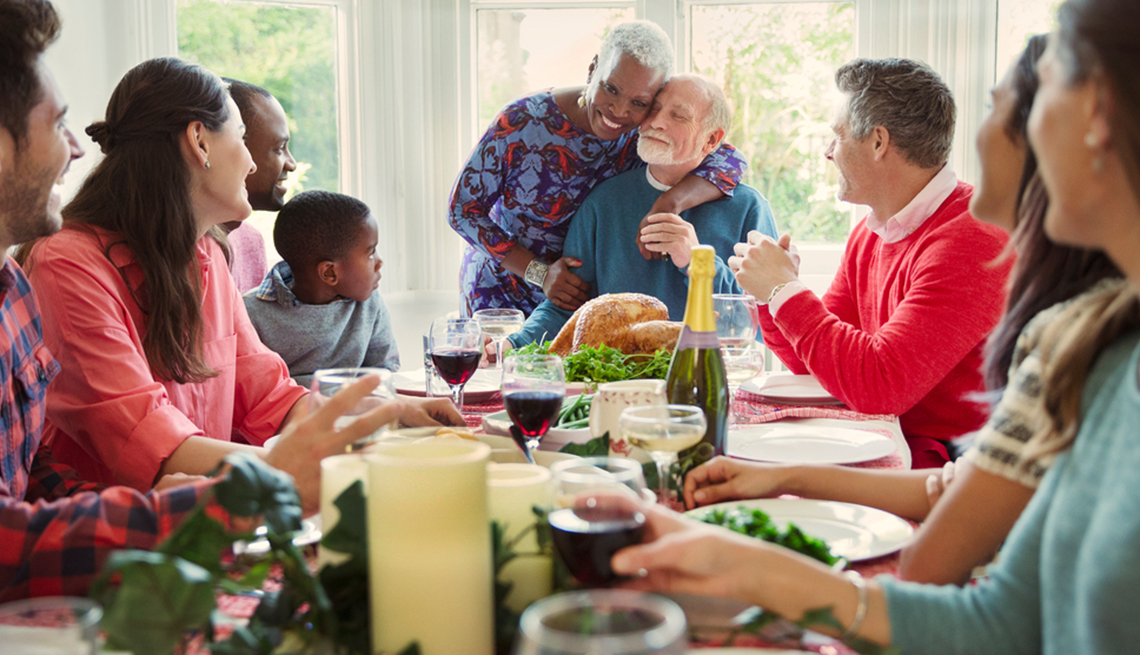 What caregivers should and shouldn’t say at holiday dinner table 