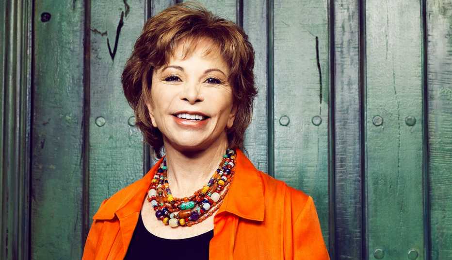 Headshot of Isabel Allende 