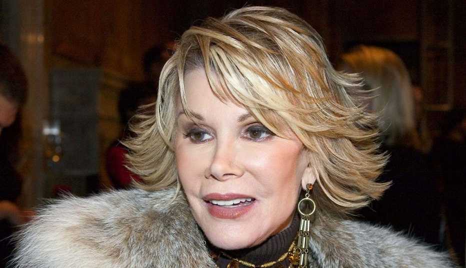 Television personality Joan Rivers arrives for the Banana Republic 2005 Spring Collection at the New York Public Library October 25, 2004 in New York City.