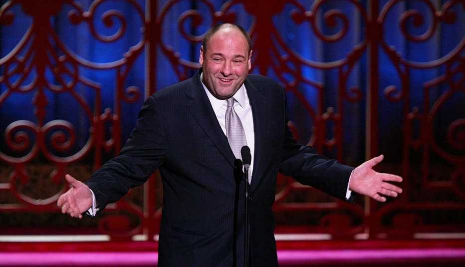 Actor James Gandolfini participates in the American Museum Of The Moving Image Salute To John Travolta at the Waldorf Astoria Hotel December 5, 2004 in New York City.