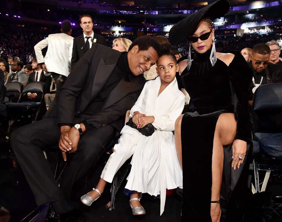 Jay Z with his family