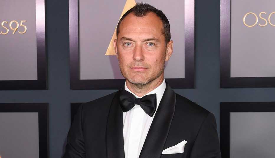 Actor Jude Law attends the Academys 13th Governors Awards