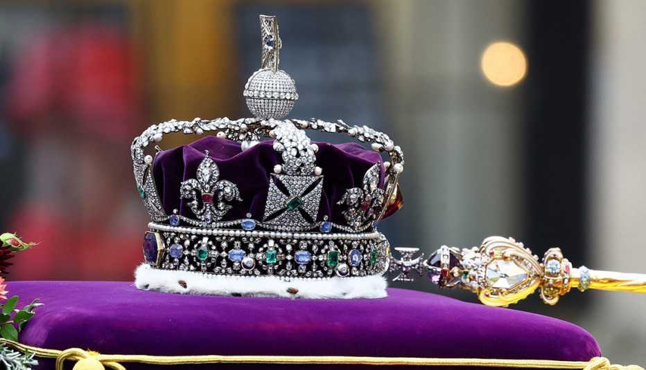 The Imperial State Crown resting on top of the coffin of Britain's Queen Elizabeth