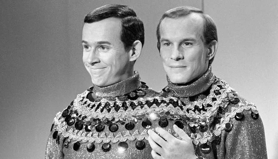 Dick and Tom Smothers in "The Smothers Brothers Comedy Hour"