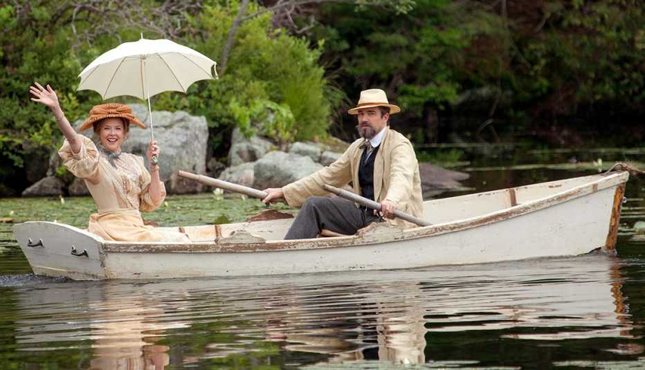 rowing in a boat, Annette Bening and Jon Tenney in the movie "The Seagull."