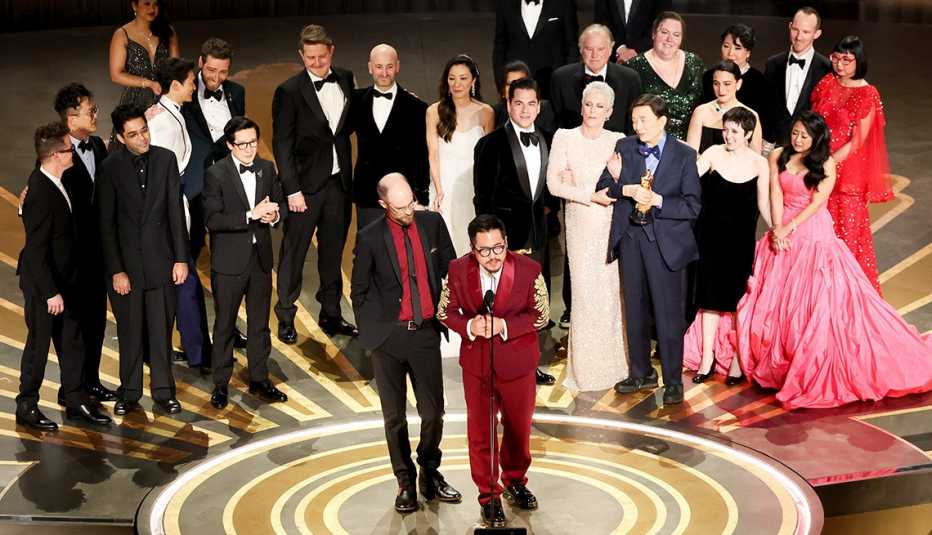 Daniel Scheinert and Daniel Kwan accept the Oscar for Best Picture for "Everything Everywhere All at Once" with the rest of the Cast at the 95th Annual Academy Awards.