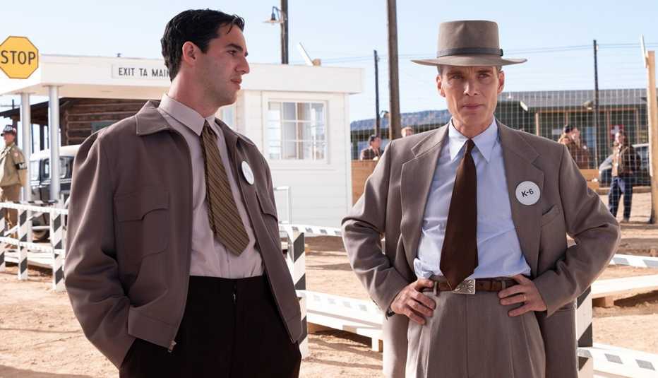 benny safdie and cillian murphy in a scene from the film oppenheimer