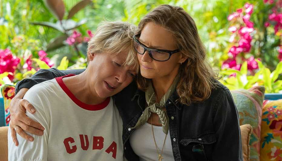 Annette Bening and Jodie Foster in the Netflix film "Nyad"