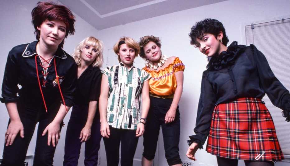 the go gos photographed by lynn goldsmith