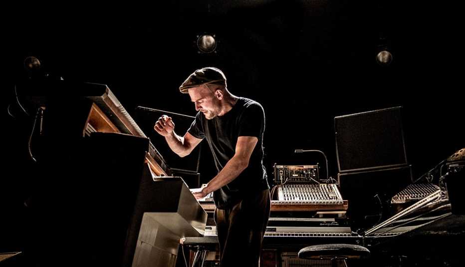 german musician composer and producer nils frahm on stage in amsterdam