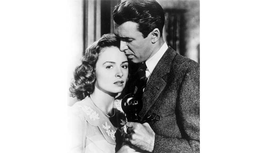 Jimmy Stewart and Donna Reed from ‘It's a Wonderful Life’