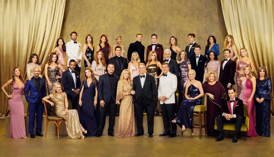 A group portrait of the cast of the television show The Young and the Restless