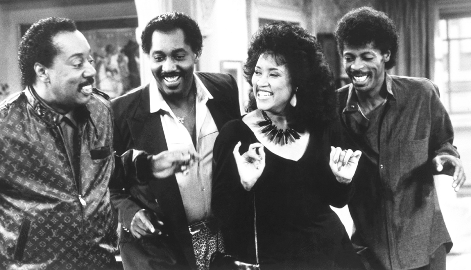 otis williams melvin franklin jackee harry and ali ollie woodsen on the sitcom two two seven