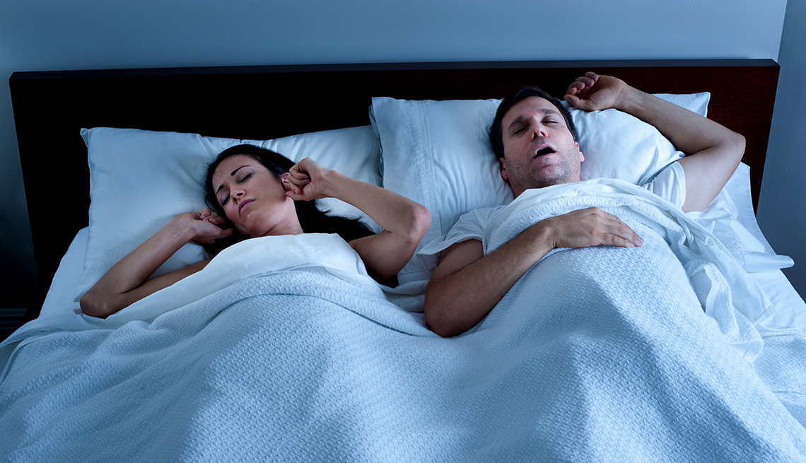 7 Signs of Sleep Apnea 