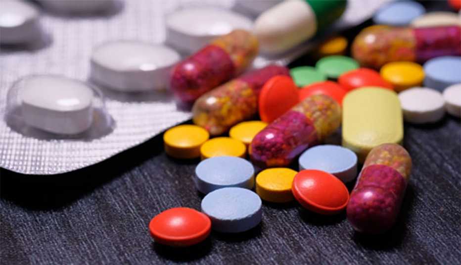 Supplements and drugs on table 
