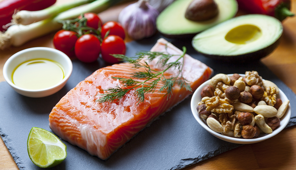 Mediterranean Diet of Fish, Nuts and Oil