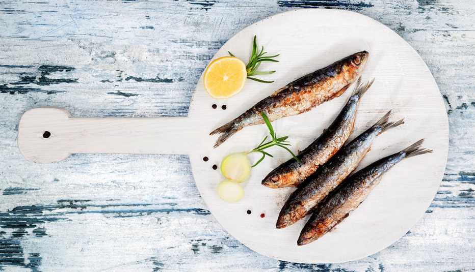 Grilled sardines.