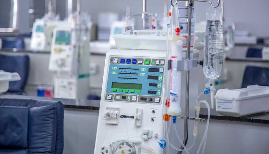 Equipment for hemodialysis