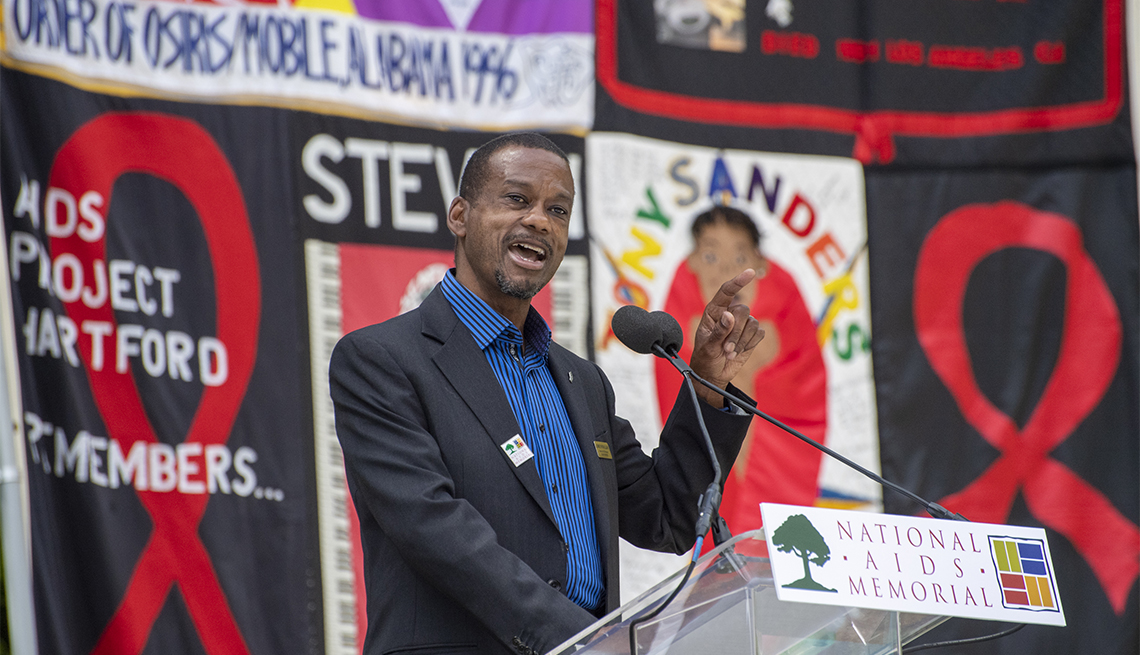  Lonnie Payne-Clark speaks at the 40th Anniversary of the AIDS Pandemic at the National AIDS Memorial Grove at Golden Gate Park in San Francisco, CA on Saturday, June 5, 2021