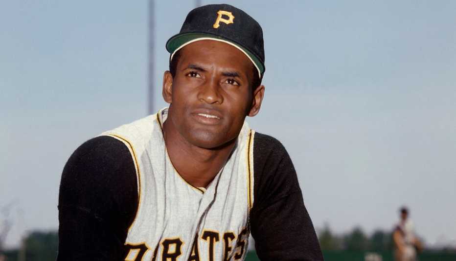 Roberto Clemente in uniform for the Pittsburgh Pirates in 1968