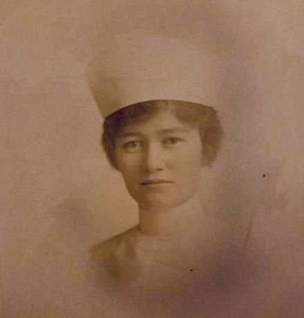 a photo of w w one nurse clara elizabeth callahan