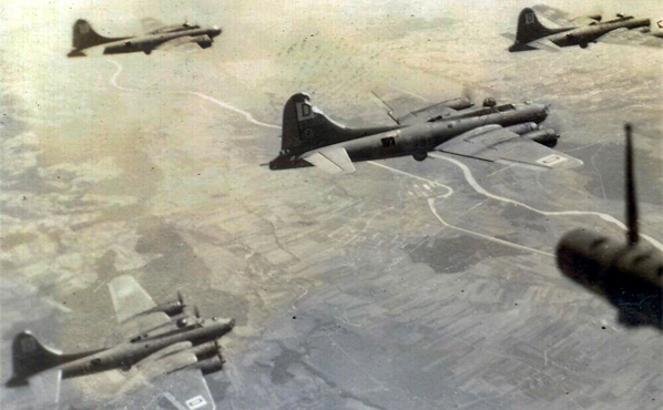 planes fly in the sky during world war two