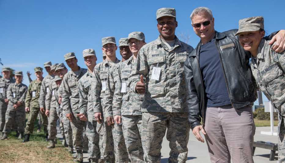Gary Sinise and military members