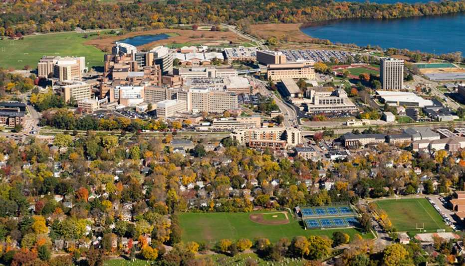 An aerial view of Madison, Wisconsin,  the UW Hospital and VA Hospital complex, surrounded by Lakes Mendota.