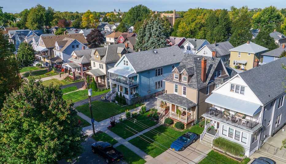 Aerial view of a neighborhood in South Buffalo, NY
