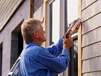 AARP Expert Jeff Yeager: 8 Things to Do to Save Money This Winter - Caulking