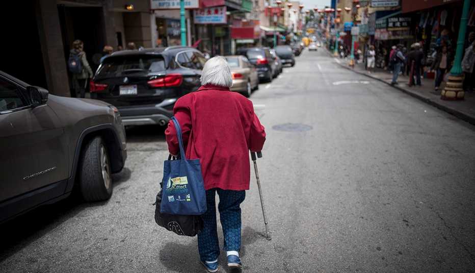 San Francisco is one of the many locations that scammers have targeted older women in blessing scams