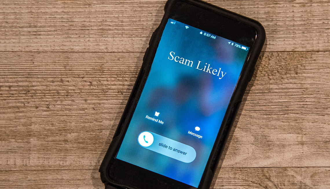 Cell phone warns of possible scam call