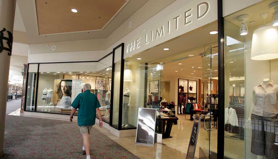 exterior view of the limited clothing store as seen in an indoor shopping mall