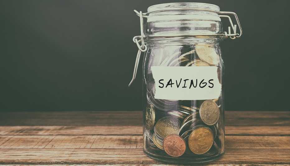 Savings coin jar