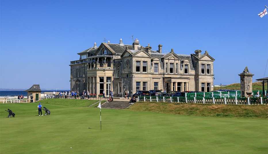 A general view of the 18th green with The Royal and Ancient Golf Club clubhouse behind on The Old Course at St Andrews on August 14, 2021 in St Andrews, Scotland.  