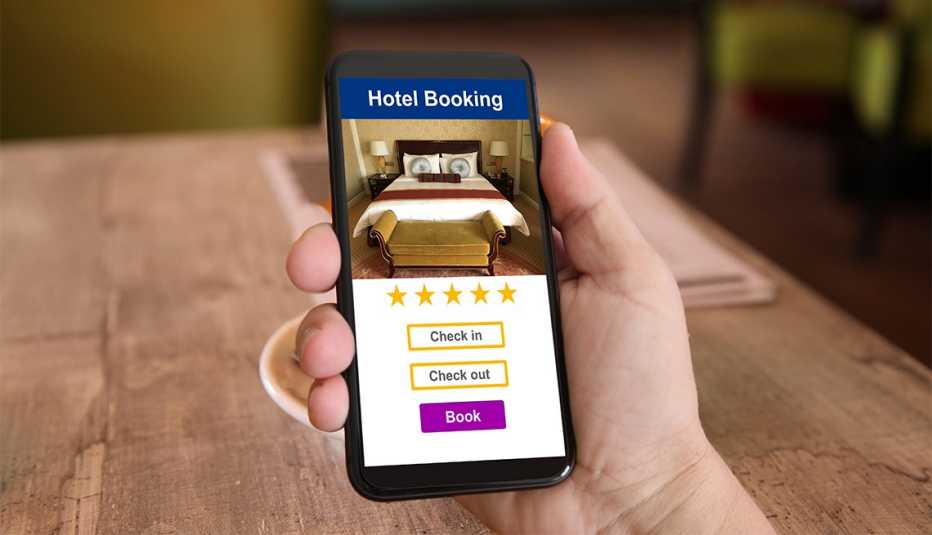 Hotel booking on a mobile phone 