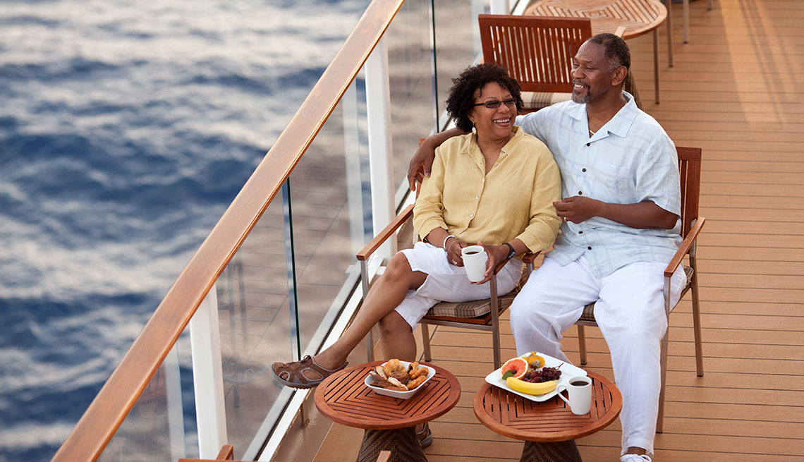 Cruise gratuity and service charges 