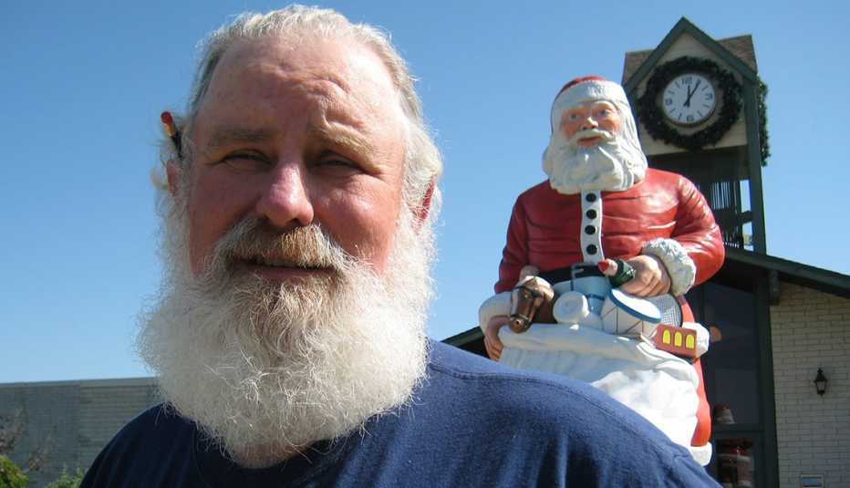 Ron Smith, Santa Claus, Indiana, Towns That Celebrate Christmas Year-Round