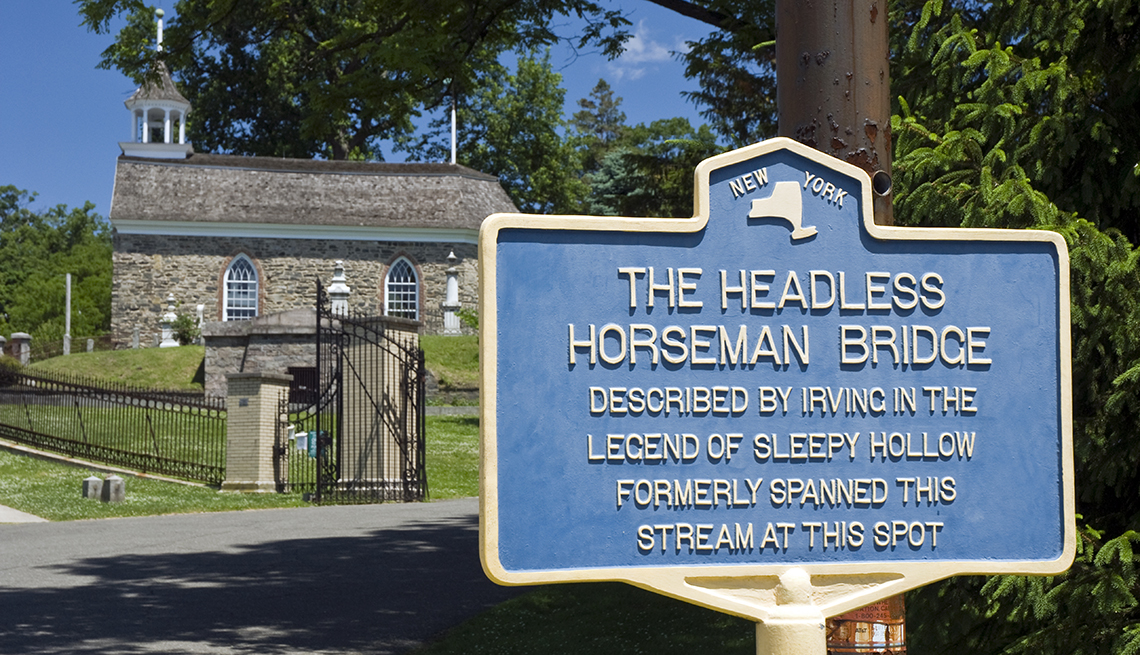 The Old Dutch Church and site of the "Headless Horseman bridge" in Sleepy Hollow, New York.