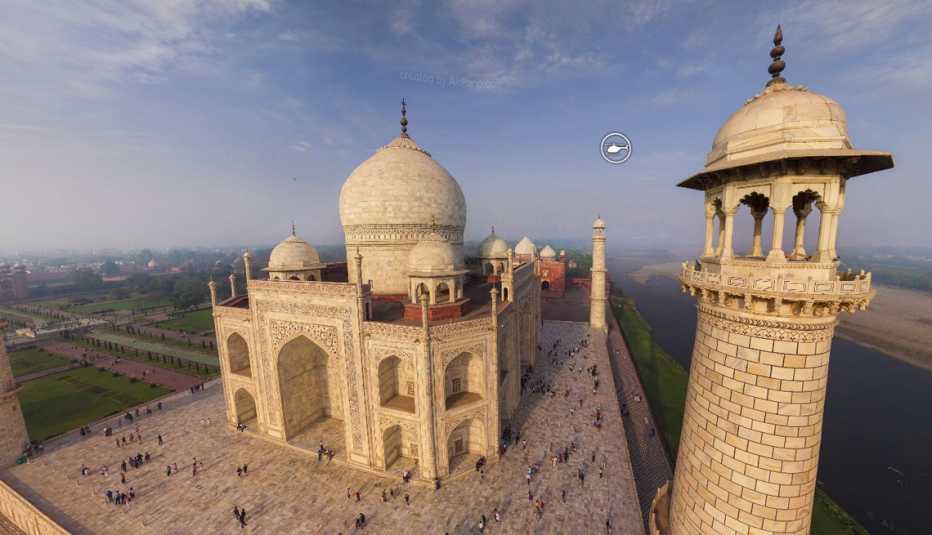 stunning overhead shot of the taj mahal in india showing the view from the northwest